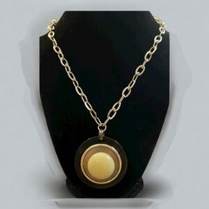 Banana Republic Mother of Pearl Necklace